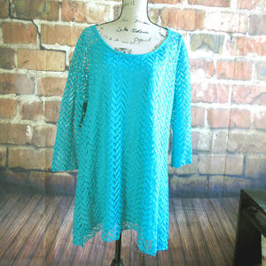 Cal Style Plus Size Top 2X Overlay Lace